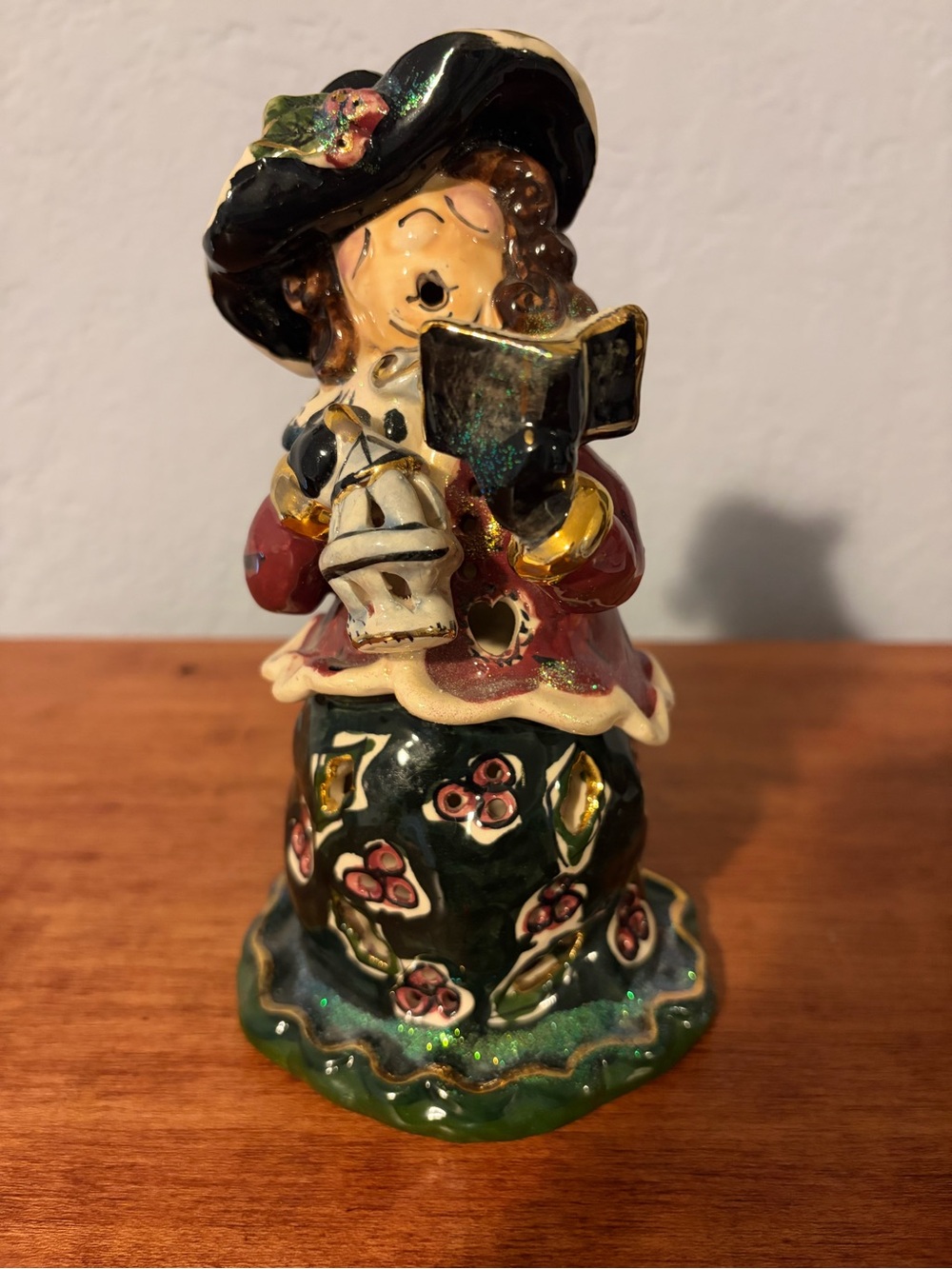 Hand-Painted Ceramic Caroler Figurine in Green and Red - Home Art